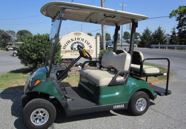 2019 Yamaha electric 4 passenger golf cart (2023 Batteries)