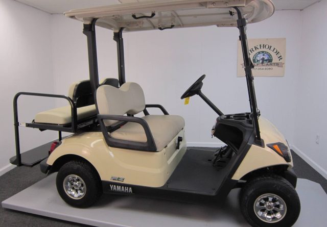 2021 Yamaha EFI gas 4 passenger golf cart