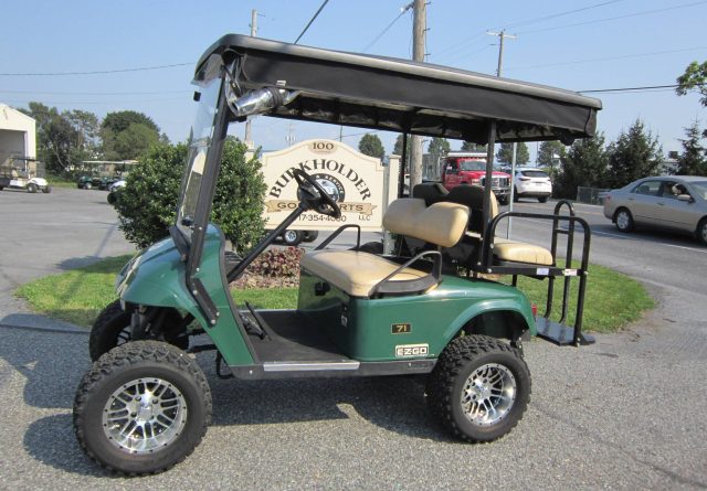 2013 EZ-GO 4 Passenger lifted gas golf cart    Limited slip diff !