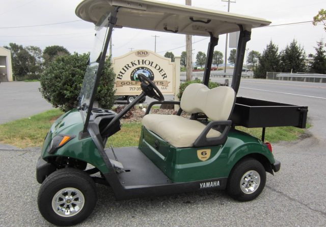 2018 Yamaha electric ulitity golf cart     * New Batteries*