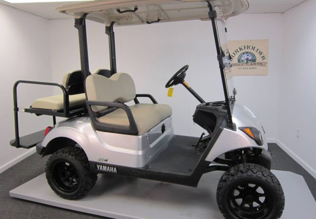 2021 Yamaha A/C electric lifted 4 passenger * maintenance free batteries *